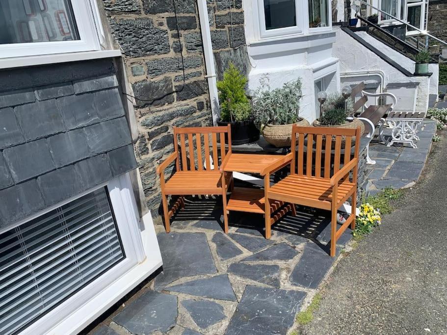 Harbourside 2 Bed Apartment, Barmouth Bridge Views Eksteriør billede
