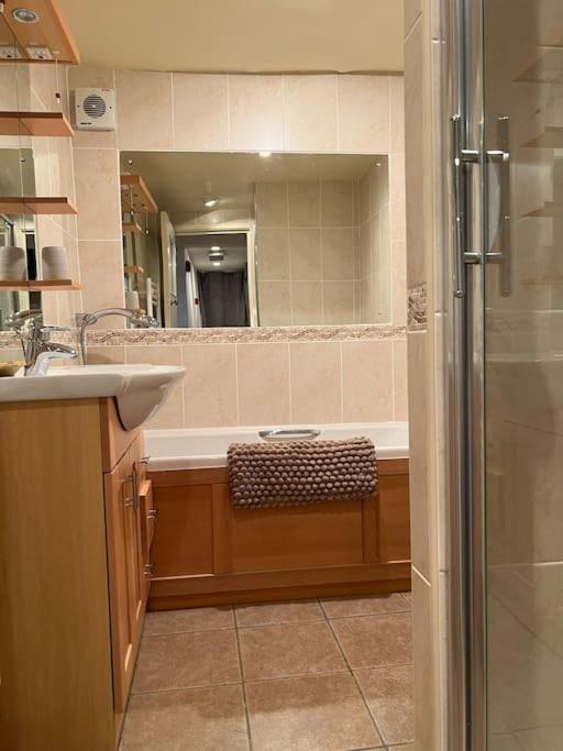 Harbourside 2 Bed Apartment, Barmouth Bridge Views Eksteriør billede