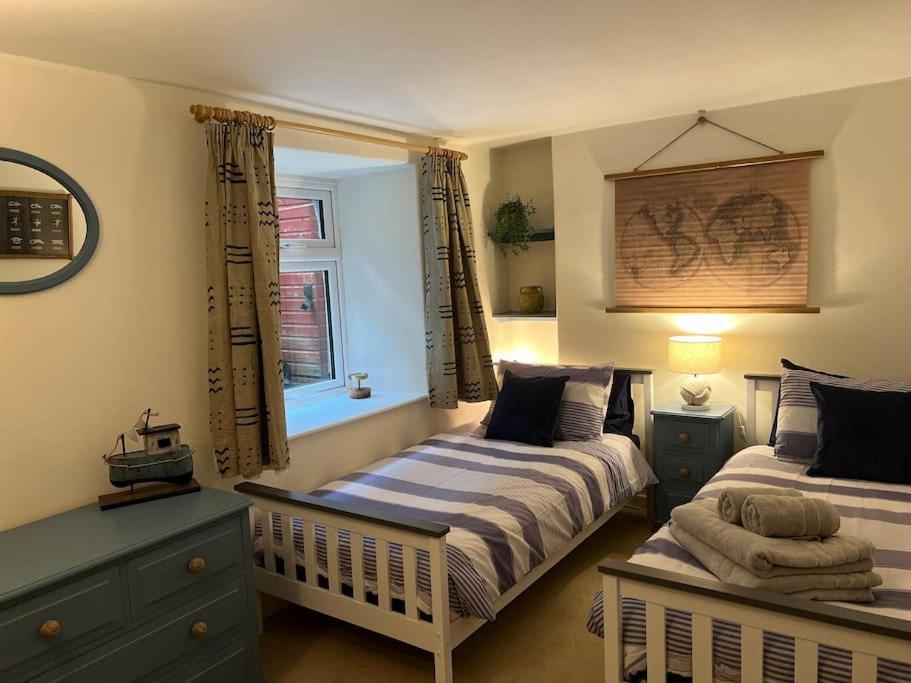Harbourside 2 Bed Apartment, Barmouth Bridge Views Eksteriør billede