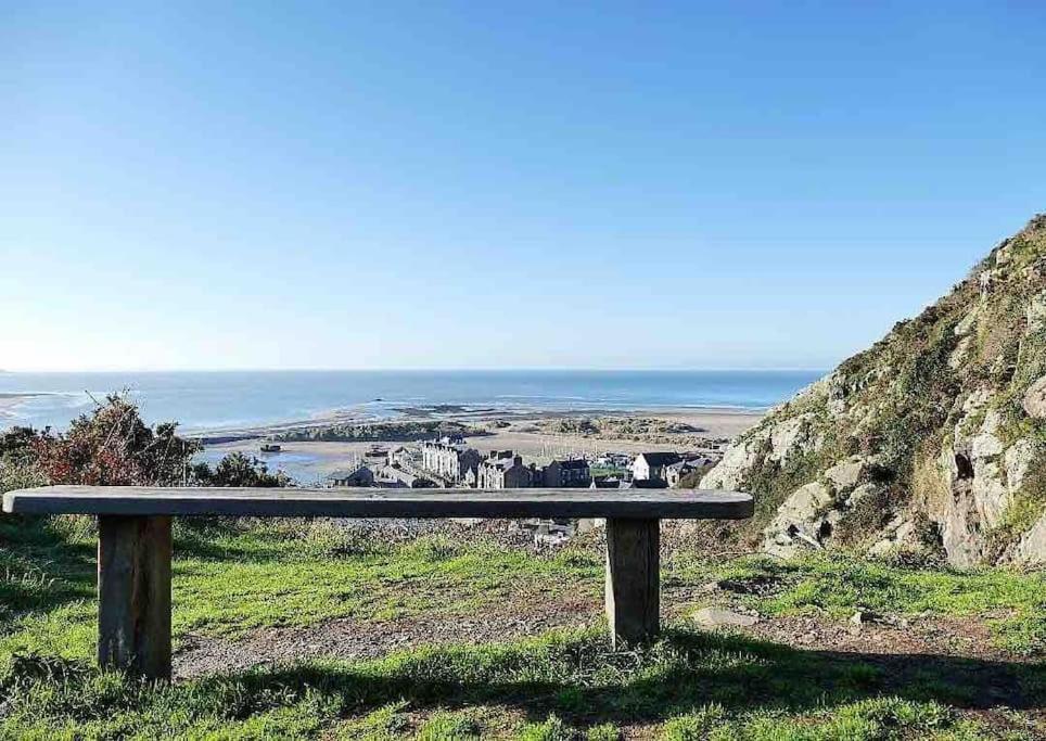 Harbourside 2 Bed Apartment, Barmouth Bridge Views Eksteriør billede